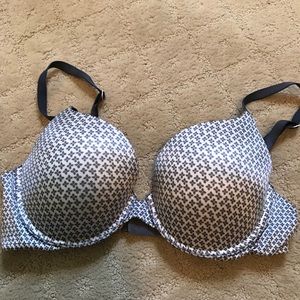 Victoria’s Secret Padded Perfect Coverage Pushup